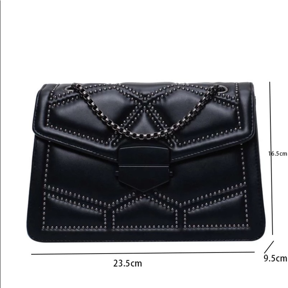 Crossbody Chain Black Purse / Messenger Bag - Picture 4 of 14